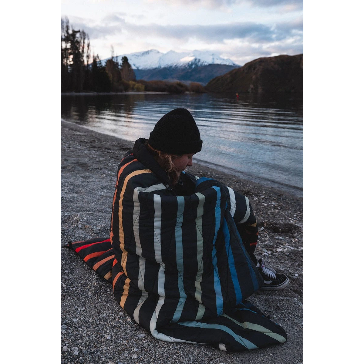 Nomadix Puffer Blanket 12 Nomadix Puffer Blanket - Image 12