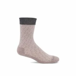 Sockwell Womens Softie Relaxed Fit Crew Socks -Fashion Comprehensive SW59W Softie Buff 070 Web